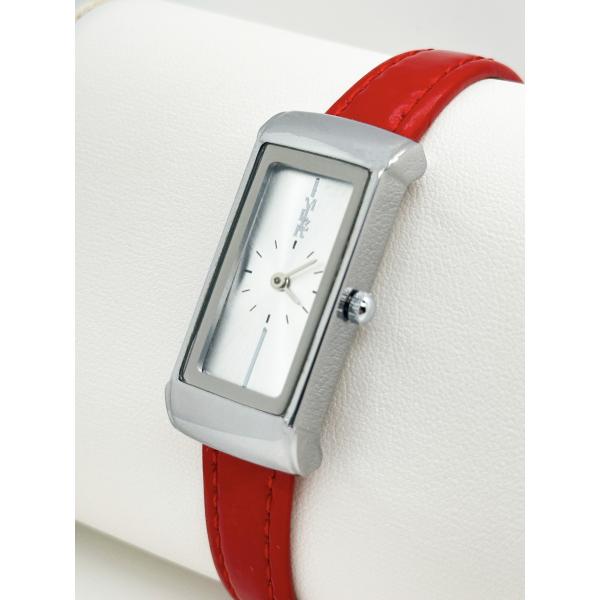 Exquisite Quartz Female Wrist Watches With 30m Water Resistance