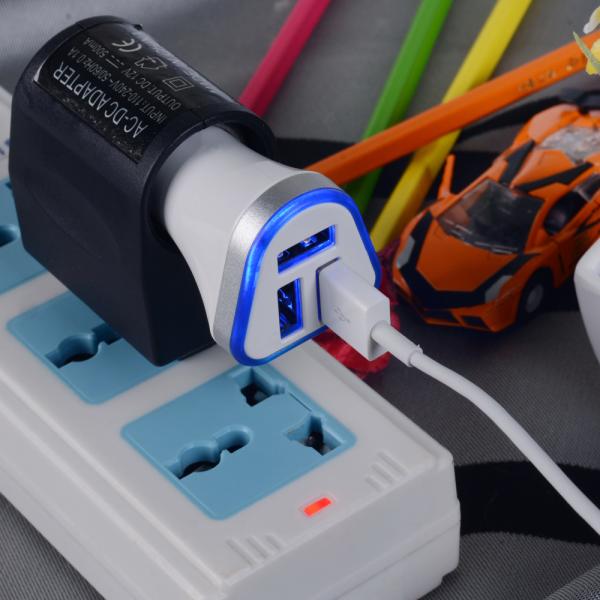 3USB4.8A car charging multiple vehicle mobile phone charger loudspeaker charging head