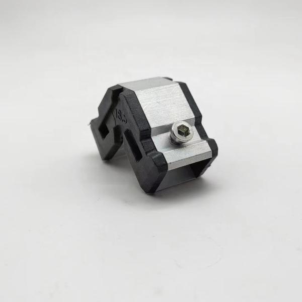 Plastic Deflector Aluminium Corner Joint Glueable For Window Profile