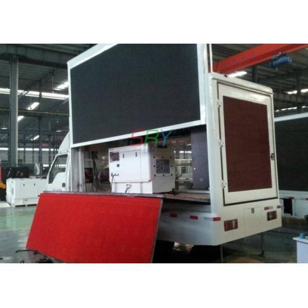 DIP346 Truck Mounted LED Screen , mobile billboard trucks Light weight