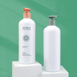 China 550ml PET Lotion Bottle Hot Stamping Logo Pump Dispenser on sale