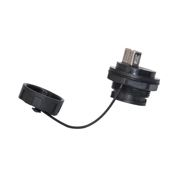 4 Pin Ethernet Connector , IP67 USB 2.0 Male Connector For Communication Equipment