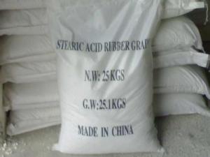 China factory lowest price Stearic Acid for rubber,candle,plastic,cosmetic/supply stearic acid for soap manufacturers china wholesale