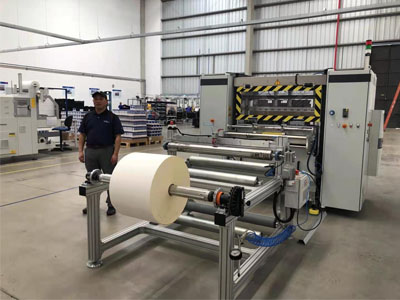 PA66+GF30 High-accuracy Infrared Hot Plate Plastic Welding Equipment with 11 - 22 kg/h Output and 1 Year Warranty