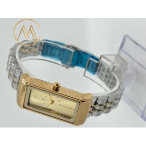 China Waterproof Coaches Ladies Quartz Wristwatch With Hook Buckle Leather Band wholesale