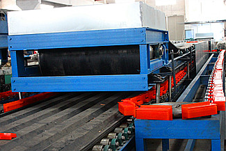 Automatic Continuous PU Sandwich Panel Production Line For 25mm - 100mm Thickness PU Foam