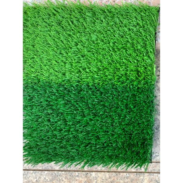 UV Resistant PP +PE 25-35mm Non-infill 12000Dtex Football Field High Density Artificial Grass