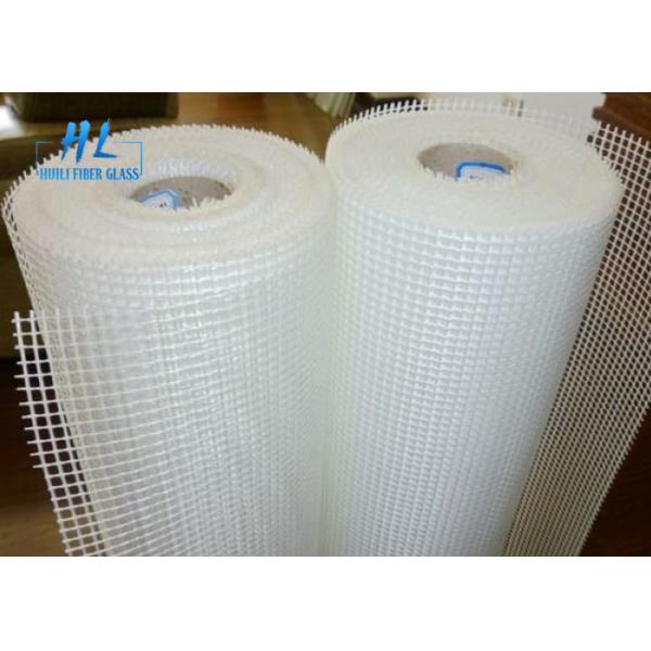 5*5mm Fiberglass Scrim Mesh Coated With An Emulsion With Good Cohesion