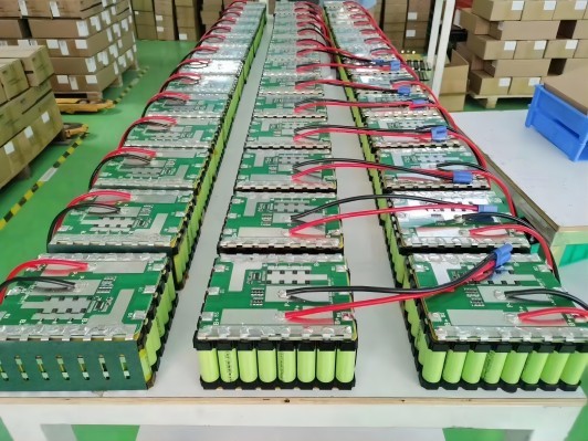 ROHS Lightweight Lithium EV Battery Enviromental Friendly 10000 Times