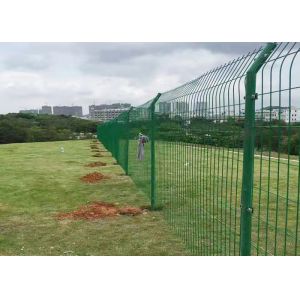 Powder Coated Curved Welded Wire Mesh Fence Perimeter Garden Fence