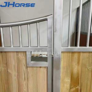 China Different Sizes And Colors Horse Stall Fronts 100% Recyclable Rubber wholesale