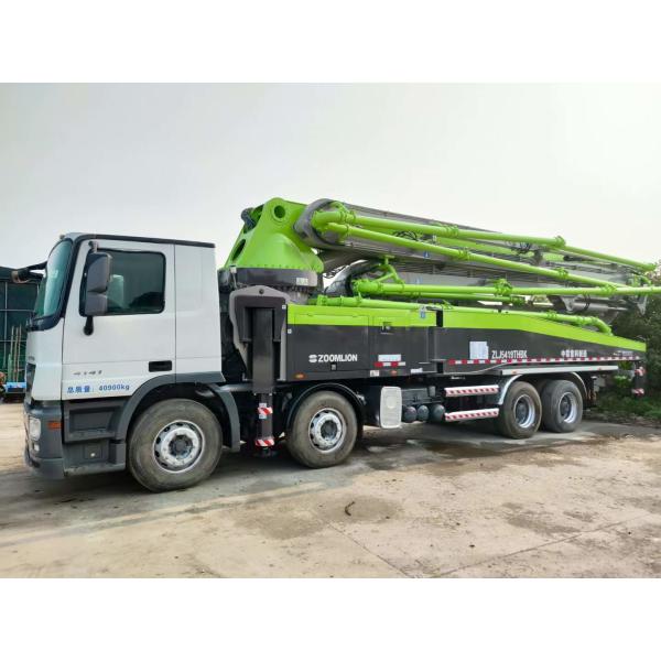 2014 Zoomlion 52m Concrete Pump Truck Mounted Semi Dry Hydraulic