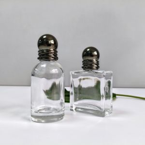 China Glass Bulk Perfume Bottles 50ml Empty Customized Logo ISO9001 wholesale