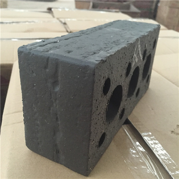 China Extruded Hollow Construction Clay Brick Customized Size Light wholesale