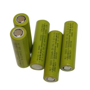 18650 Rechargeable Lithium Battery , 3.6v 2200mah Lithium Ion Battery Cell