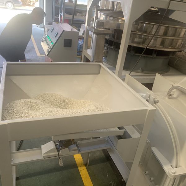 PP PVC PE Industrial Pulverizer Machine 300kg/H High Throughput