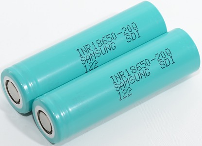 Samsung INR18650-20Q 2000mAh (green) flat top 3.7V Li-ion rechargeable battery cells Authentic 18650 batteries