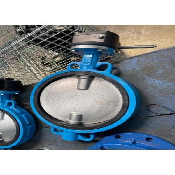 Wafer-Type Manual Butterfly Valve product image showing full assembly