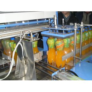 China Anti Rust RCGF Series Mango Juice Filling Machine on sale
