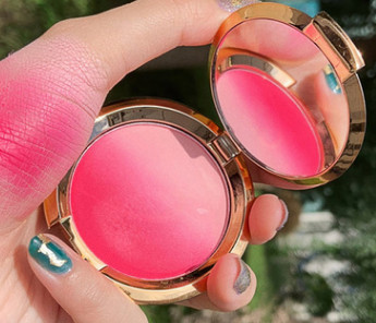 Quality ODM Round Single 25mm Eyeshadow Empty Pans Hot Stamping Logo for sale