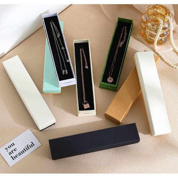 Customized LOGO Wholesale Multi-Color Watch Box Jewelry Storage Blue Pink White Powder Top And Bottom Cover Necklace Pendant Jewelry Packaging Box