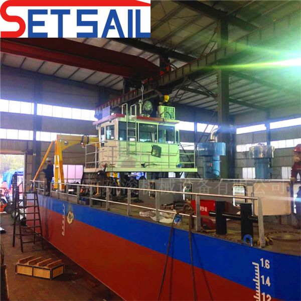 Diesel Engine Trailing Hopper Mud Dredger for Customized River Dredging Operations