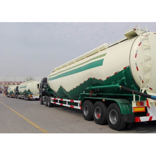 Big Capacity Cement Powder Tankers W Type 3 Axles High Loading / Unloading Efficiency