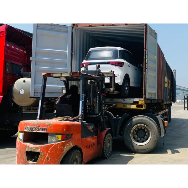 Blaval Small Electric Vehicle 300km 2-Door 2-Seat Car Design Made In Solar Energy Mini Electric Car R14 Tire Size