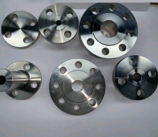 Inconel 600 UNS NO6600 Nickel Lap Joint Alloy Steel Flange ASME B16.5