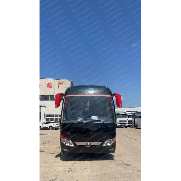 Highly Refurbished Customized Coach Bus 60 Seats Used Buses with 8.424L Displacement