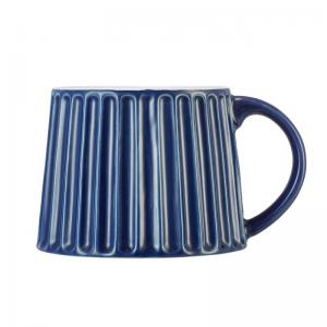 China Cute Ceramic Mugs Handmade 480ml Ceramic Unique Coffee Mug With Lines wholesale