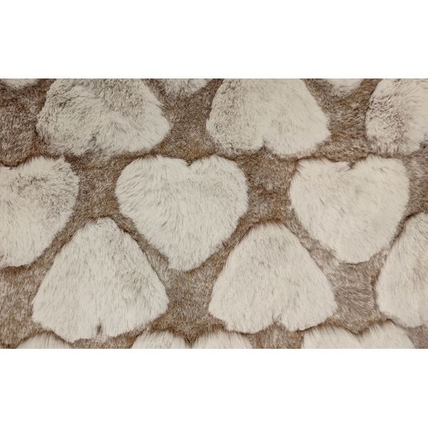 Polyester Faux Fur Fabric 370 Gsm With Love Pattern Sheared For Pillow Blanket