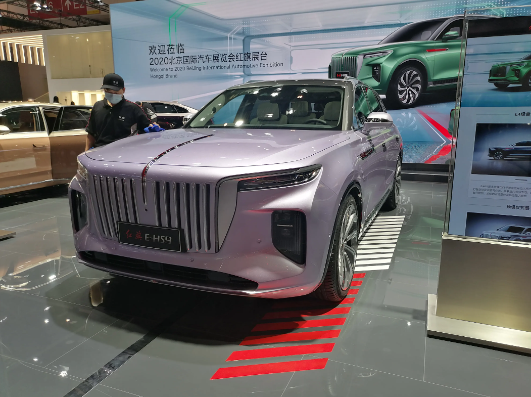 5209*2010*1731mm Size 2023 Hongqi E-HS9 510KM Electric SUV for and Sporty Design