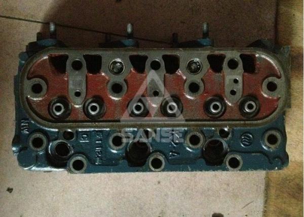 Quality D722 Engine Cylinder Head Assy For Excavator Machinery Kubota Engine Parts for sale