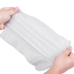 Buy cheap 25x25cm Size 35g GSM Cleanroom Wipers with Viscose 50% Polyester 50% Material from wholesalers