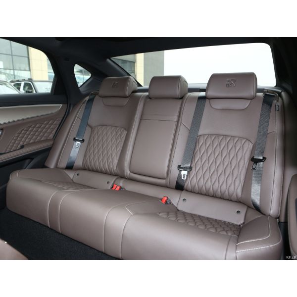 BYD New Energy Vehicles HAN EV Champion Model 506km Front Drive