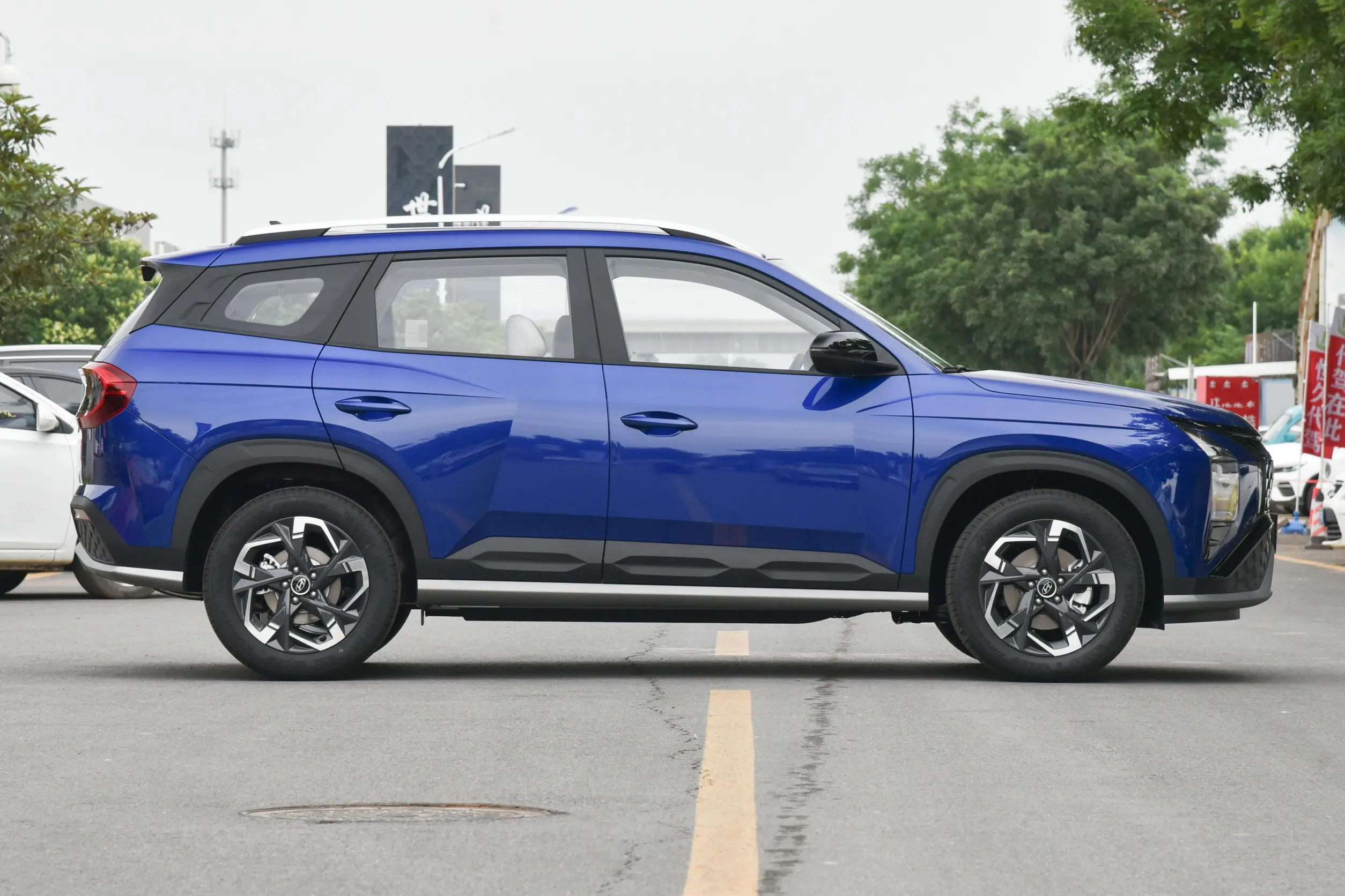 2024 Hyun-dai MUSAFA iX35 2.0L Left Steering Compact SUV Cars for Country 4515*1870*1565