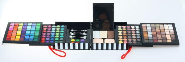 Quality Luxury Three Tiers Eye Makeup Eyeshadow 177 Colors 15x14.7x6.5cm Size for sale