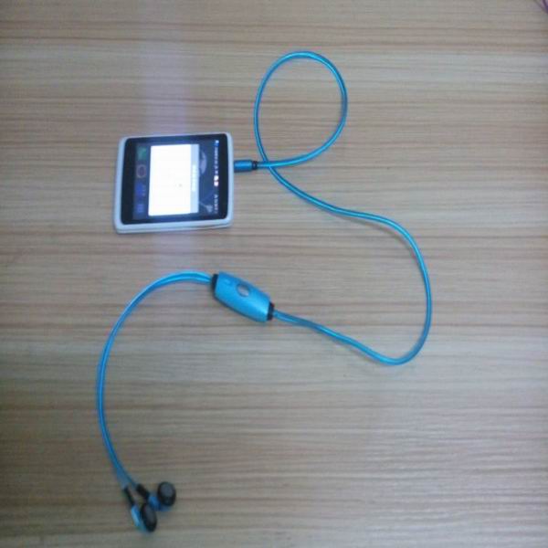 novelest colorful el earphone/glow earphone/light up earphone