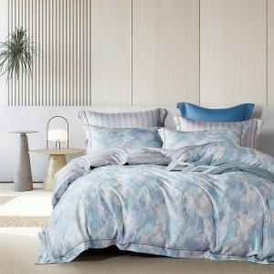 China Organic 100% 300TC Silky Tencel Comforter 60s Ring Spun wholesale