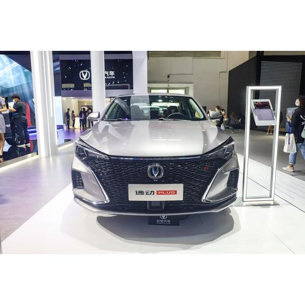 Changan Yidong EV460 Changan EADO Chinese New Energy Vehicles 145km/H