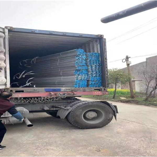 Hot Rolled Stainless Steel Angle Bar Steel 201 304 316 316L Customized Size Manufacturer Factory