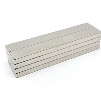 China Custom Permanent Bar Magnets N35-N52 Strong Rectangular Magnets Block wholesale