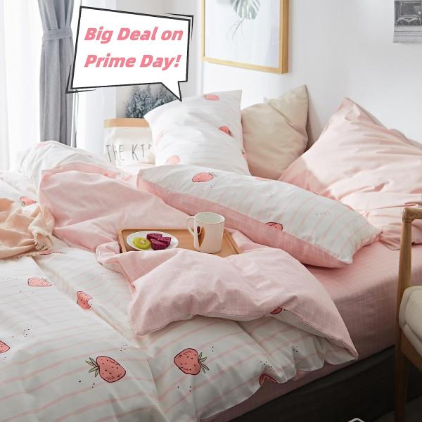 100% Cotton Duvet Cover Set Kawaii Strawberry Quilt Cover for Baby Crib in Bedroom
