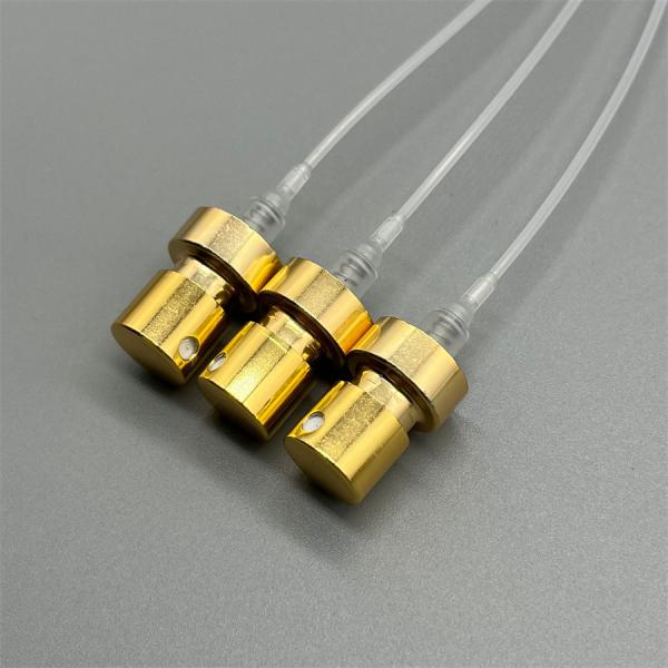 Perfume pump with cap - top view