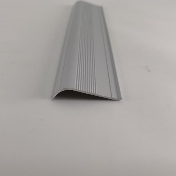 Lightweight 6060 Aluminium Profile Cover Powder Coating Wear Resistance