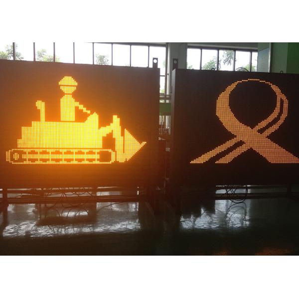 EN12966 Lens LED VMS Signs Highway Trailer Traffic Information Board