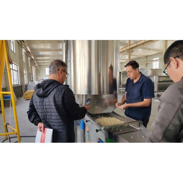 500kg/h Air Peanut Blanching Machine Hazelnut Peeling Machine for Nut Processing Plants