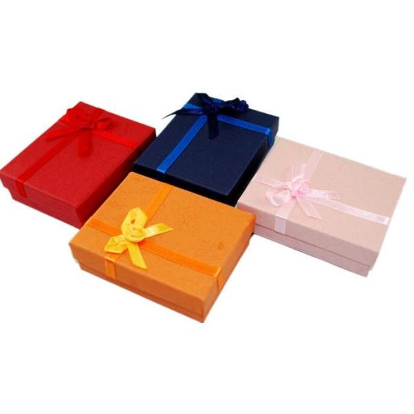 Wholesale custom luxury gift packaging box wedding printed heart shaped paper cardboard paper gift box with lid bagease
