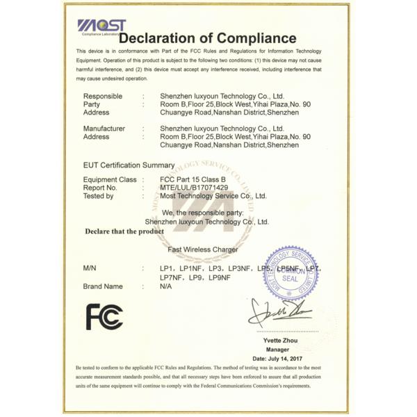 Black / White Fast Wireless Mobile Charger , Wireless Charging Pad PC ABS CE FCC Rohs